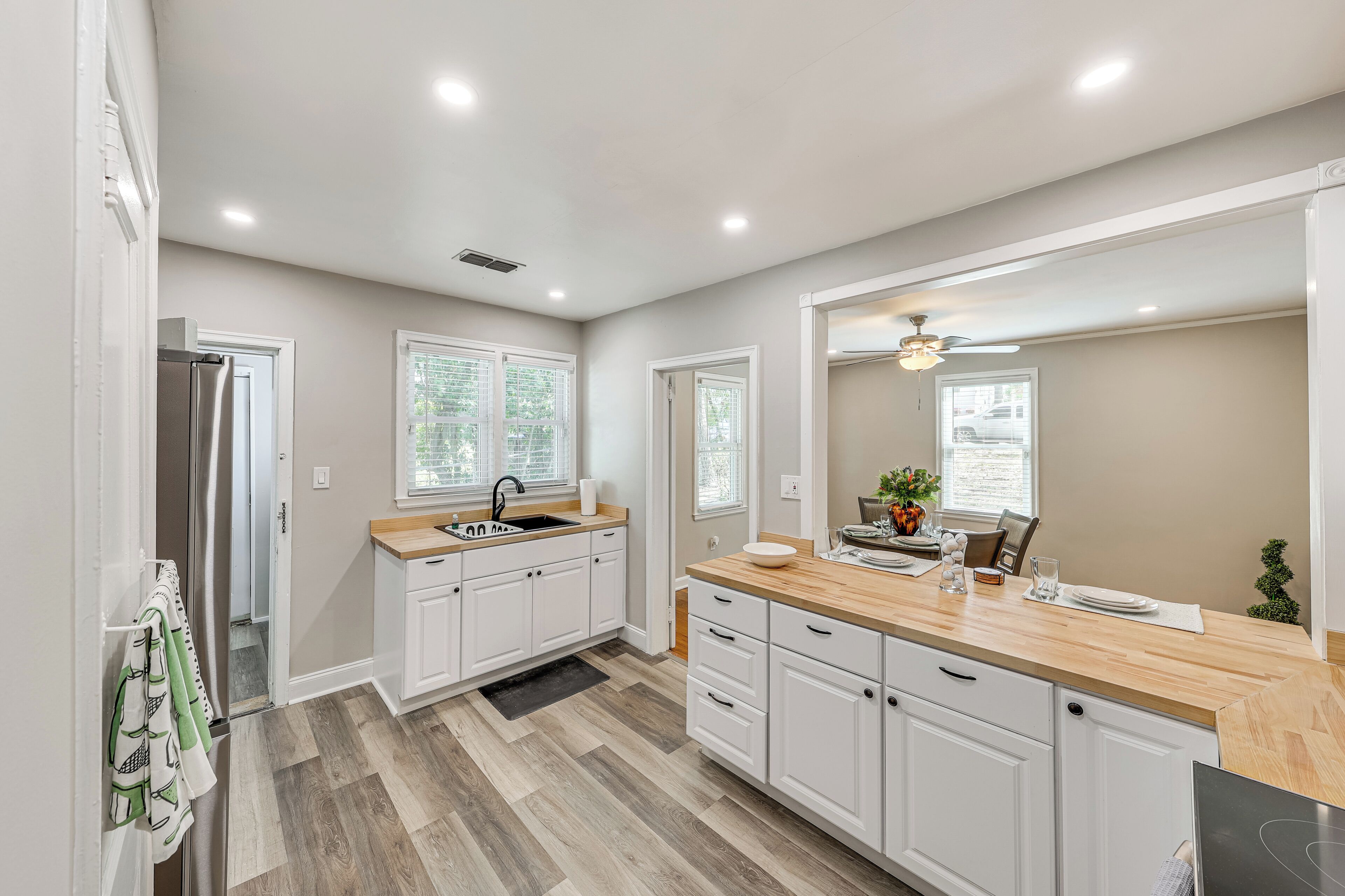 House (2 Bedrooms) | Interior