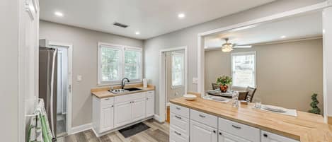 單棟房屋 (2 Bedrooms) | 內部