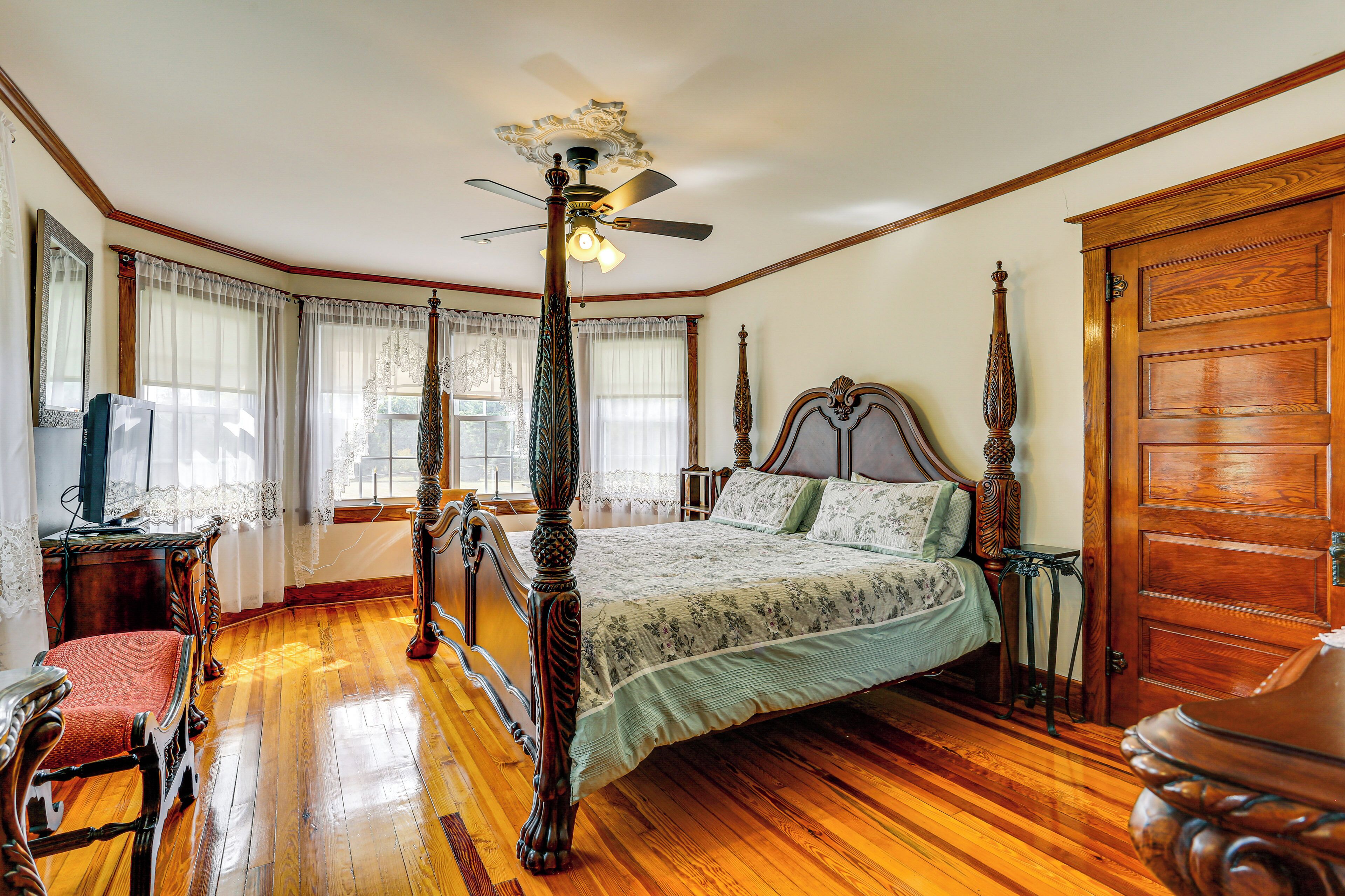 House (4 Bedrooms) | Bahagian dalam