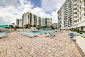 Interior - Balcony & Community Perks: Coastal Hollywood Condo (Hollywood)