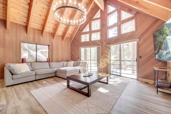 House (4 Bedrooms) | Interior - Ski, Hike & Fish: Cabin w/ Deck in Soda Springs! (Truckee)