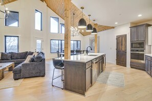 獨棟房屋 (Multiple Bedrooms) | 住宿內部