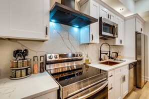 Apartemen (4 Bedrooms) | Interior