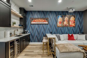 Huoneisto (4 Bedrooms) | Sisätilat