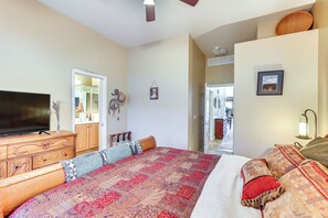 House (4 Bedrooms) | Interior - 3 Mi to Usery Mtn Regional Park: Poolside Paradise (Mesa)