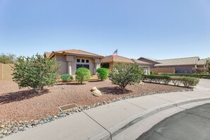 House (4 Bedrooms) | Interior - 3 Mi to Usery Mtn Regional Park: Poolside Paradise (Mesa)