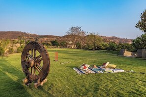 Game viewing - CosmicStays Parambi Farm- Vintage Charm  (Bhor)