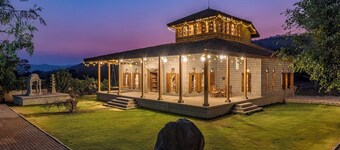 CosmicStays Parambi Farm- Vintage Charm 