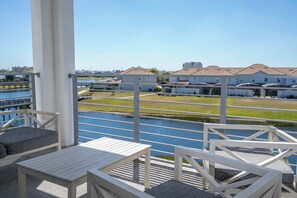 Apartment | 2 bedrooms, Internet