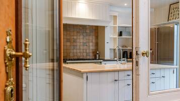 Rumah | 2 kamar tidur dan internet