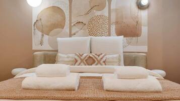 Fer et planche Ă repasser, Wi-Fi, draps fournis