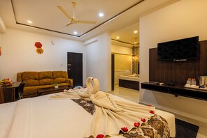 Familien-Doppelzimmer, 1 King-Bett, eigenes Bad, Turm