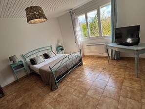 4 chambres, Wi-Fi, draps fournis