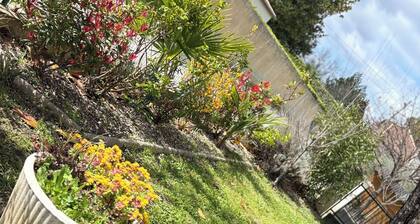 Le Clos de Val - swimming pool