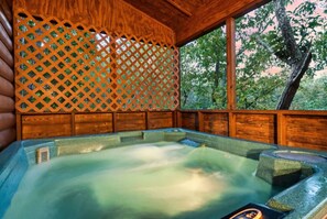 Indoor spa tub