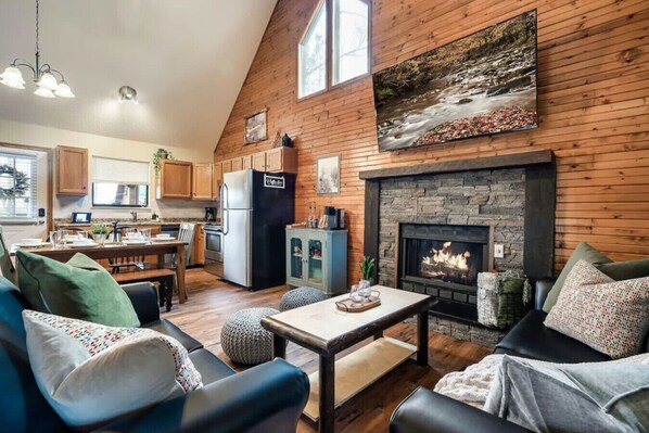 Smart TV, fireplace, video games