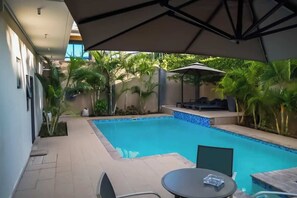 Pool - In the heart of Zambia - Orchard Villas (Lusaka)