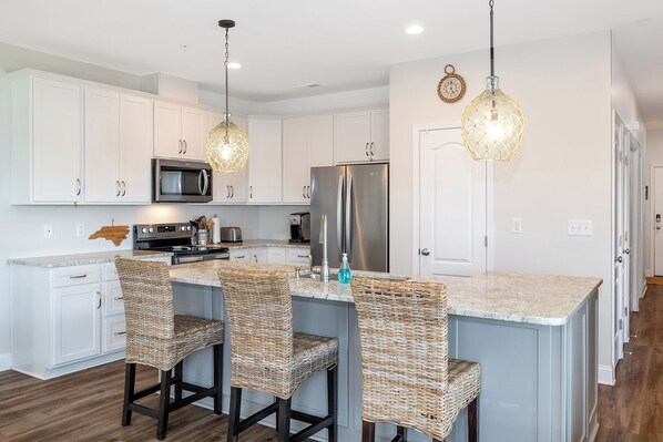 Fridge, microwave, oven, dishwasher