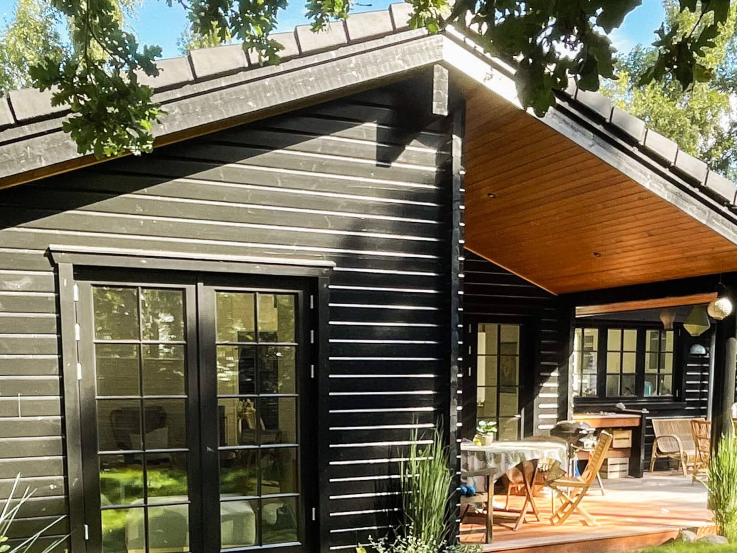 House | Outdoor dining