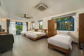 Family Studio Suite, Multiple Beds, Balcony, City View | Minibar, in-room safe, desk, laptop workspace