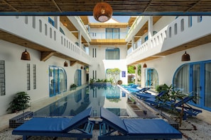 Udendørs pool