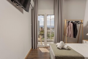 2 chambres, coffres-forts dans les chambres, rideaux occultants