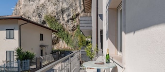 Apt Villa Daniel, with balcony in quiet area