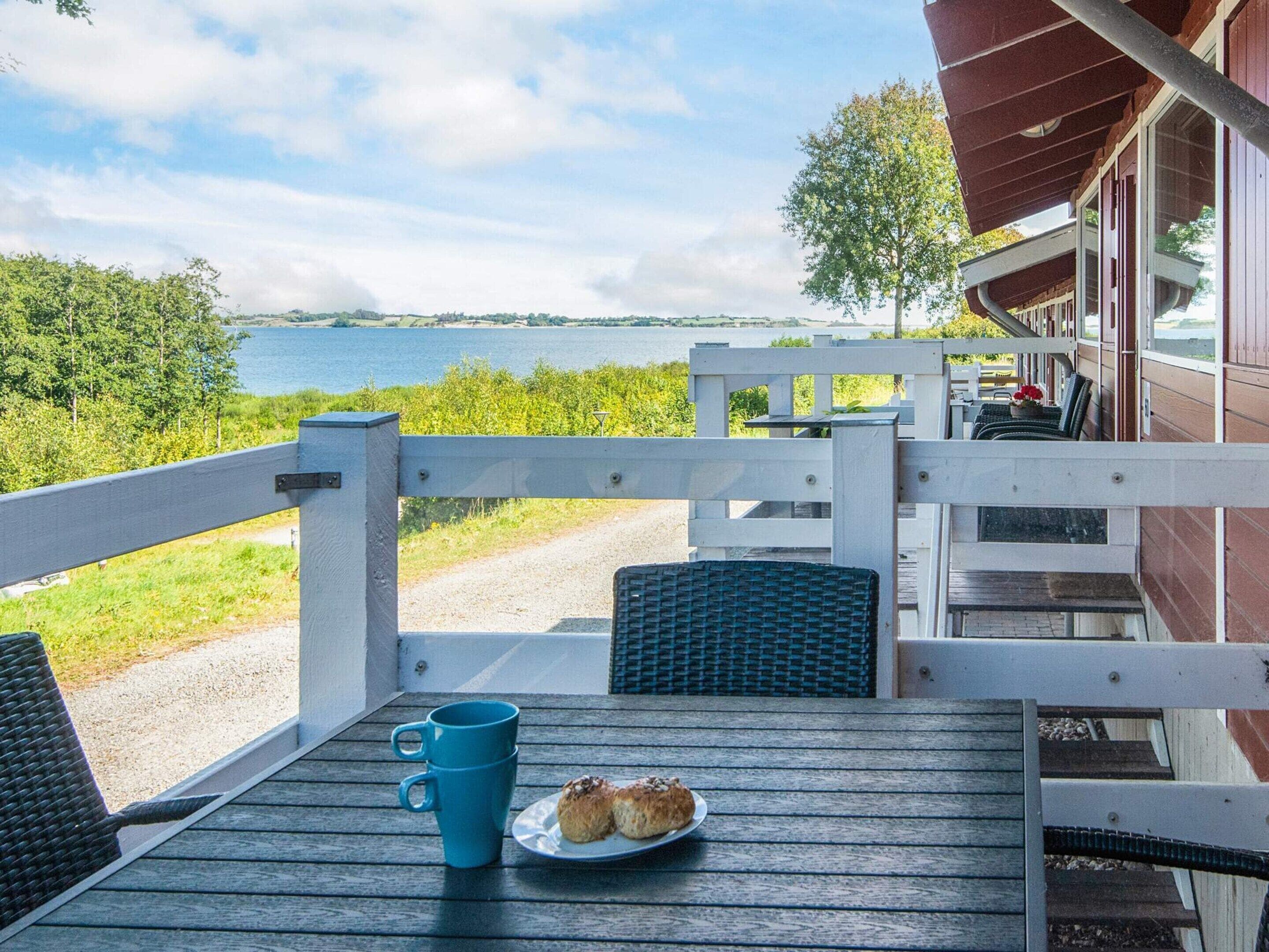 House | Water view