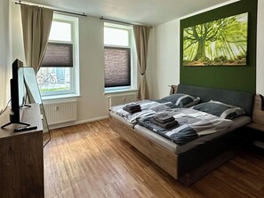 1 bedroom, iron/ironing board, free WiFi, bed sheets