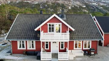 House | Exterior