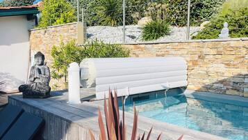 Piscine extérieure, piscine chauffée