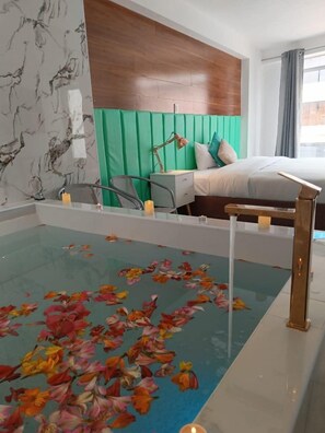 Comfort Room | Gebar bulu kapas, Wi-fi percuma