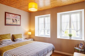Basic Double Room, Garden View | Free WiFi - AR VEIL (Plomeur)
