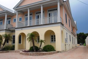 Exterior - La Retraite 361 3-bedroom 3.5 bath Fernandina Bch w ocean views &gourmet kitchen (Fernandina Beach)