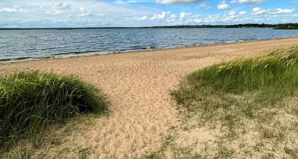 Countryside Retreat for 4 Guests