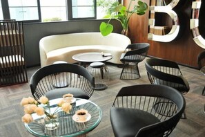 Coffee shop