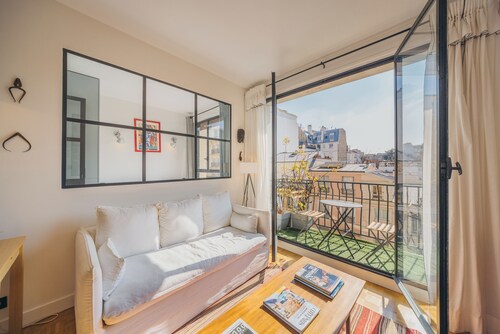 Fully equipped 1BR In central Neuilly 5 minutes from Sablons metro