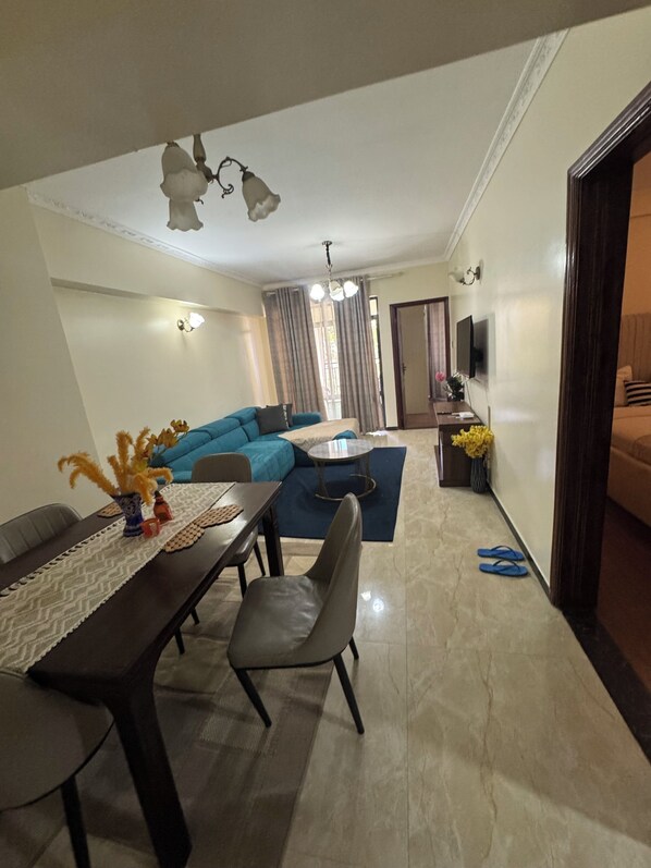 Interior - Chi Denise luxurious 2brapartment in a serene and quiet neighborhood in Nairobi (Nairobi)