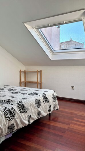 4 dormitorios y ropa de cama