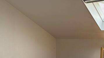4 dormitorios, Internet, ropa de cama