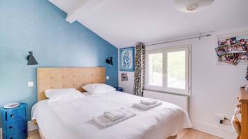 4 chambres, fer et planche Ă  repasser, lit parapluie, Wi-Fi gratuit