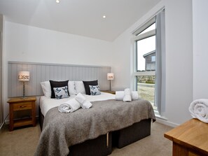 2 bedrooms, free WiFi