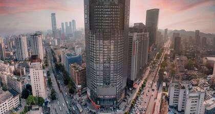 BaiLing Nicesoe Hotel (Guiyang Spray Pool Zilinan)
