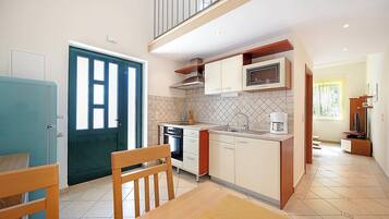 Apartment | Private kitchen | Highchair