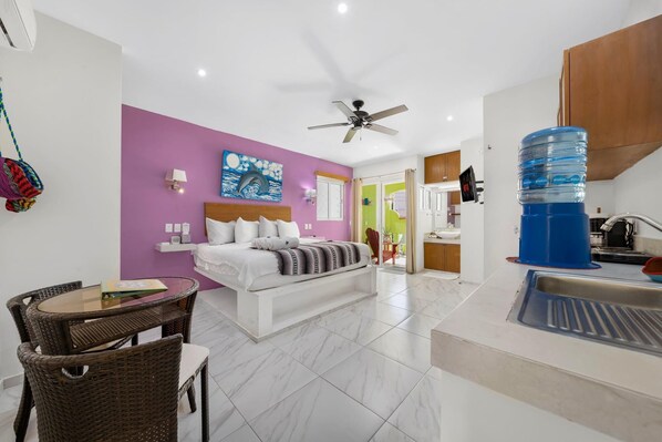 3 chambres, accès au Wi-Fi (inclus), literie fournie
