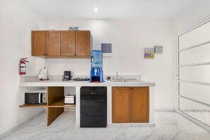 Fridge, microwave, stovetop, coffee/tea maker - 3 private studios downtown with rooftop outdoor soaking tub (Isla Mujeres)