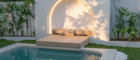 Piscine extérieure