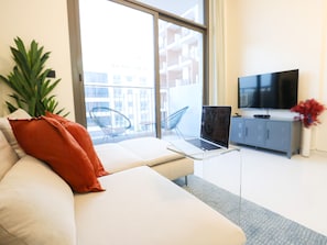 Apartment - Elite LUX Holiday Homes - Modern Style Studio Superior Facilities in Arjan Dubai (Dubai)