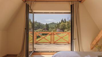 4 sovrum, strykjärn/strykbräda, wi-fi och sängkläder