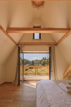 4 chambres, fer et planche à repasser, Wi-Fi, draps fournis